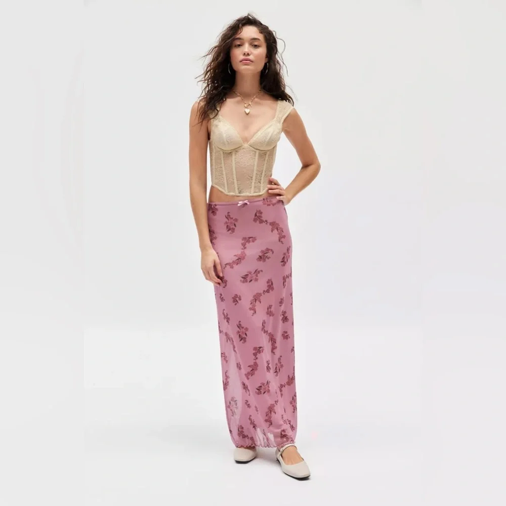 NWOT Urban Outfitters Out of Bounds Sheer Lace Wired Corset Nude Top Sz S - Picture 2 of 4
